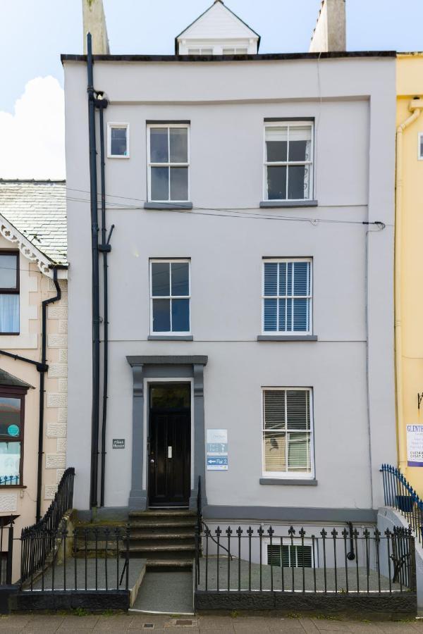 Flat 1 Flint House Tenby - 2 Bedroom - Garden - Dog Friendly Exterior photo