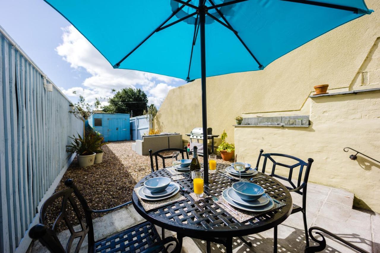 Flat 1 Flint House Tenby - 2 Bedroom - Garden - Dog Friendly Exterior photo